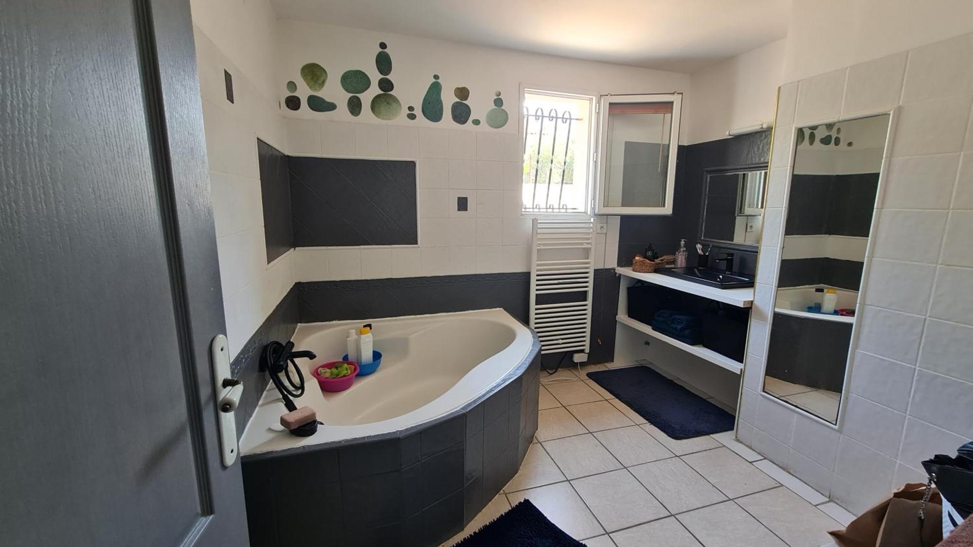 Privatunterkunft Chambre Nimes *